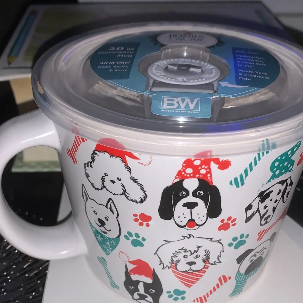 Christmas Dogs all in one cooking stoneware mug nwt